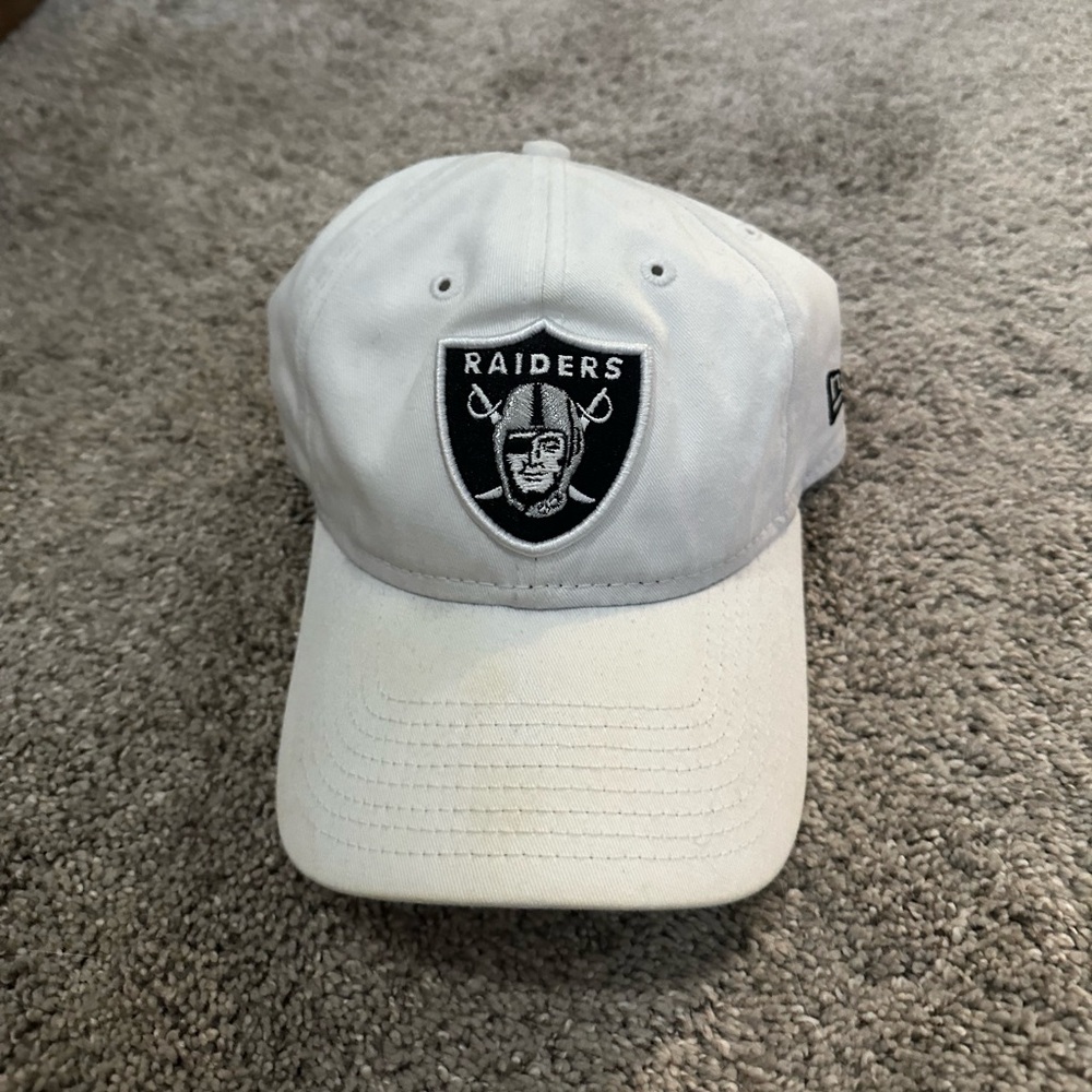 Raiders hat
